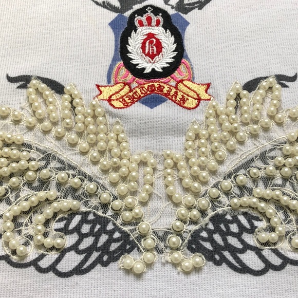 “Beauty and Love”embellished and embroidered top - Picture 2 of 9